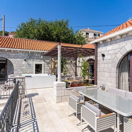 Villa Mila